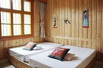 Fenghuang Post House Hotel Exterior foto